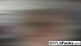 shyla stylez takes big cock