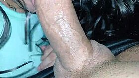 Mi boca abierta no pude evitar recibir cada gota de su semen