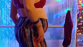 HOTWIFE STEFFI CRAZY PANTS PUSSY DANCE