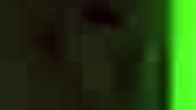 بيبة مليانه حلوة تدلك كسها المبلول وتوري حلماتها