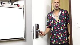 Young Trans Maid Kauany Thayna Plows The Lucky Guest Dt1244