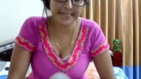 pakistani girl web playing for fun