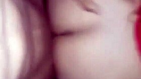 look at that big ass getting eaten by the redhead