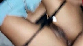 בפגישה אמיתית, אני מזיין את הגיסה שלי שבאה לזיין כי אני מלקק לה את התחת טוב