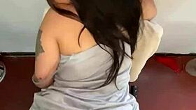 Jovencita De 18 Años Amateur Le Encanta Ser Follada En 4 Patas