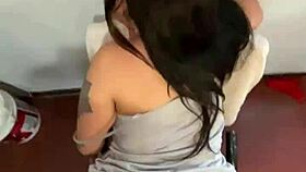 Jovencita De 18 Años Amateur Le Encanta Ser Follada En 4 Patas