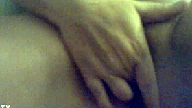 girlfriend gets fingered by friend in mol021 3gp