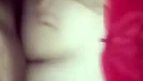 look at that big ass getting eaten by the redhead