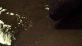 piss in bathtub pissen in der badewanne