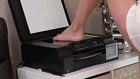 my girlfriend gives amazing foot job making me horny