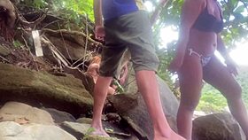 Orgia párov na pláži pred všetkými!