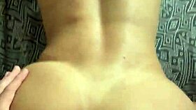 bronzeada gostosa lets novinho cum inside!