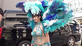 สาวซัมบ้านมโตบอก ฉันเสิร์ฟสองควยด้วยนมหนีบและอม