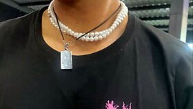 Maluma, your moans drive me crazy from the front!