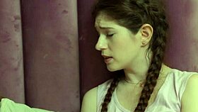 Nude Photo Accident Leads To Passionate Step-Sisters Fucking! 😏👯‍♀️