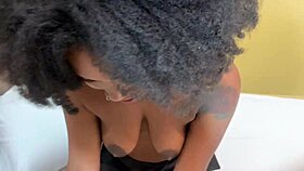 minha secretaria quis almoçar comigo mal sabia ela que ia ganhar pica preta de sobremesa completo no red sheer