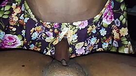 creamy pussy lips getting fucked in quickie cunt