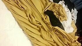 daisy deeds lifts her fat ass ready for bbc 🍑