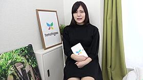 What a lovely sexy pussy manami takashima shows us in her first ever on camera masturbation and pussy fingering show - big boob japanese girl pt2