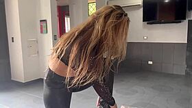 stepmother invites stepson to new house, he warms her ass 😈