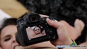 strapon fucked lesbo squirts in closeup 😍