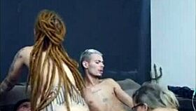 A Ruiva De Dread Rides Friend While Wife Blows In Cuckold Group