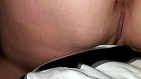 My ex girlfriend's pussy gets fingered in this masturbation session