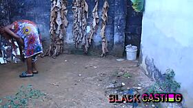 he fucked me doggystyle in the backyard while his girlfriend was inside