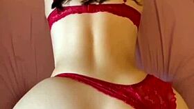 does my ass look bigger in red while riding?