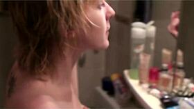 Short-haired amateur enjoys outdoor fucking