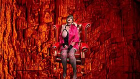 Granny Peggy Sue rides my strapon in this casual fucking session.