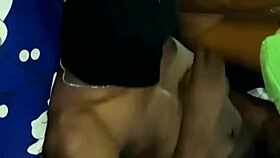 תתעוררי ותזייני את החייל הזה כל כך חם ולא צנזורה 😏