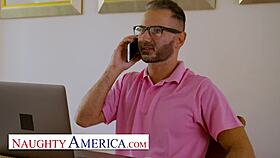 Naughty America Scarlett Bloom Fucks Neighbor Minutes After Meeting