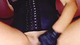 hot bluee squirts wildly