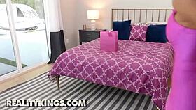 Luna Star Says She's Diving Into Jill Kassidy's Muff.