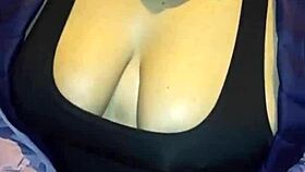 I acosando a madura venezolana culona en las calles de lima con hilo rojo parte 2, flashing outdoor exhibitionists.