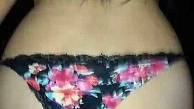 Enjoying Sentones On A Nice Ass