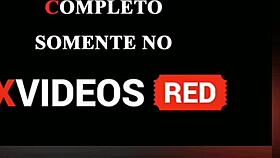 Preta's greedy ass at carnival 2025.