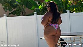 i'm the new pool boy, i got lucky with a big ass bbw on my first day