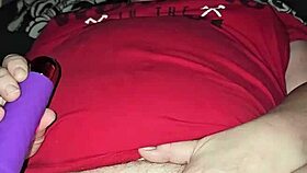 Solo milf with big pink pussy cums