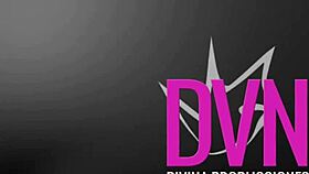 Orgasmo intenso y squirt con huge cock en tight pussy