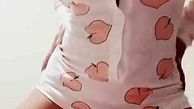 El beso de buenas noches con big tits mexican teen amateurs