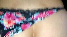 Enjoying Sentones On A Nice Ass