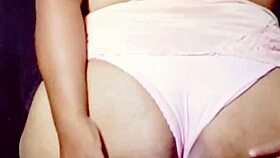 My gay mature ass begs for attention