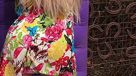 Faço uma massagem deliciosa na minha enteada com final feliz