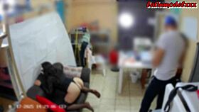 Backstage model gets fucked in quickie! So hot!