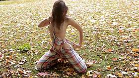 i saw a gut geformt teen posing in nature