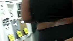 Taking the wife for a public outdoor show