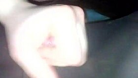 amature cum in pantyhose fast handjob