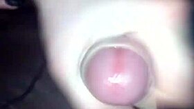 amature cum in pantyhose fast handjob